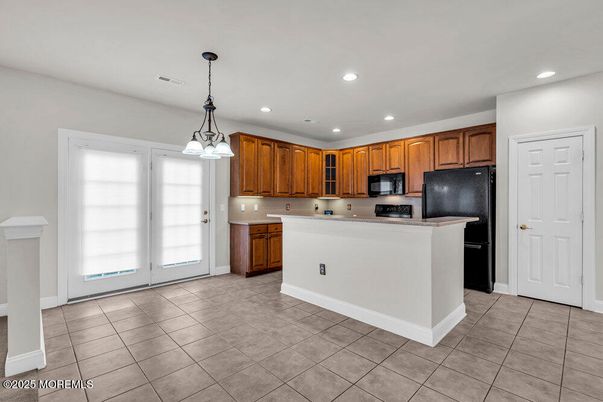 Interior, Kitchen, Pendant Lights, Recessed Lighting