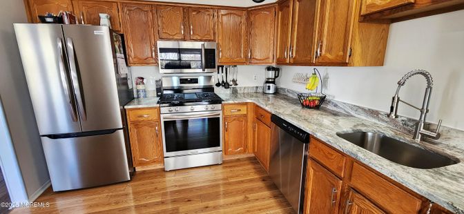 Interior, Kitchen, Stainless Steel Appliances, Wood Texture Flooring
