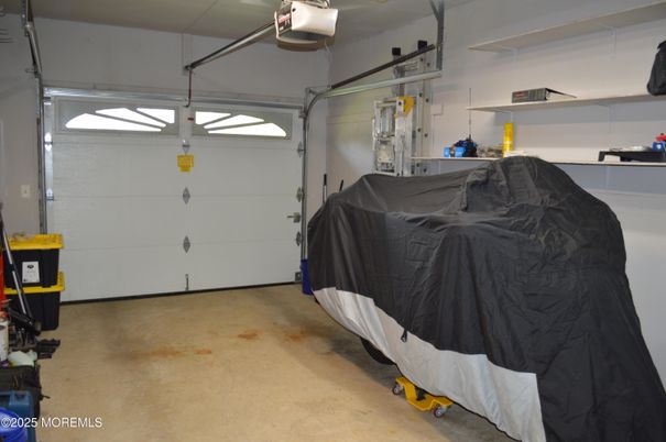 Garage, Interior