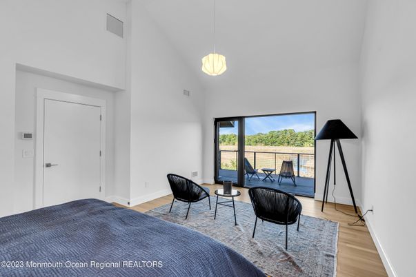 Interior, Pendant Lights, Wood Texture Flooring