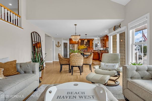 Chandelier, Dining room, Interior, Kitchen, Living room, Recessed Lighting, Wood Texture Flooring