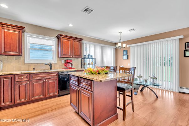 Chandelier, Dining room, Interior, Kitchen, Recessed Lighting, Wood Texture Flooring