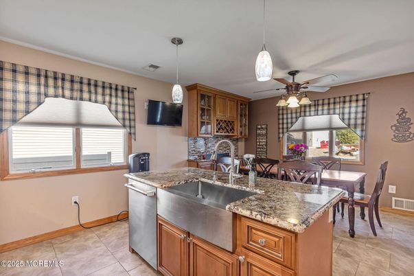 Dining room, Interior, Kitchen, Pendant Lights