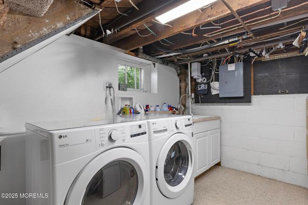 Interior, Washer