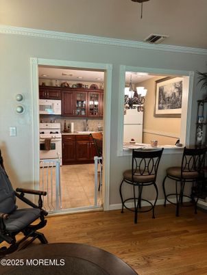 Chandelier, Interior, Kitchen, Wood Texture Flooring