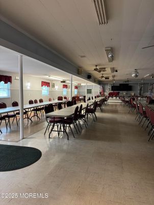Dining room, Interior