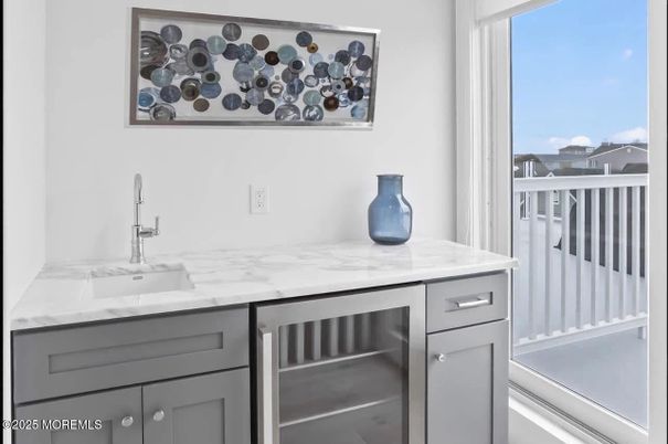 Interior, Stainless Steel Appliances
