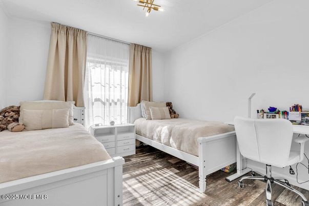 Bedroom, Home Office, Interior, Wood Texture Flooring