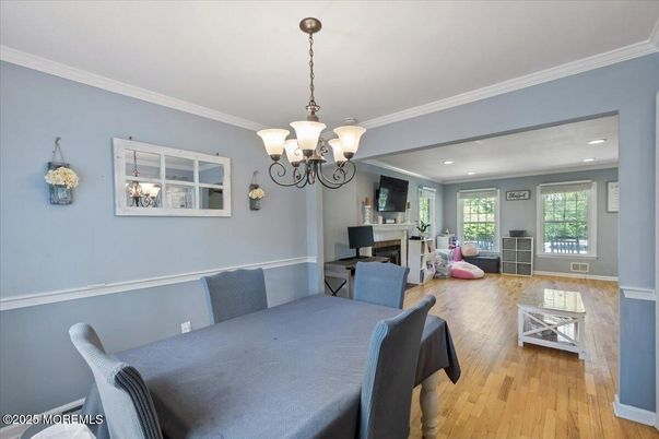 Chandelier, Dining room, Interior, Living room, Recessed Lighting, Wood Texture Flooring