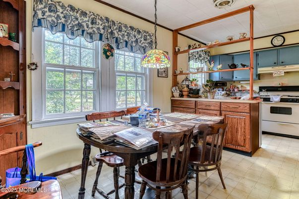 Dining room, Interior, Kitchen, Pendant Lights