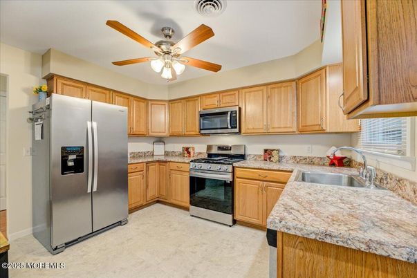 Interior, Kitchen, Stainless Steel Appliances
