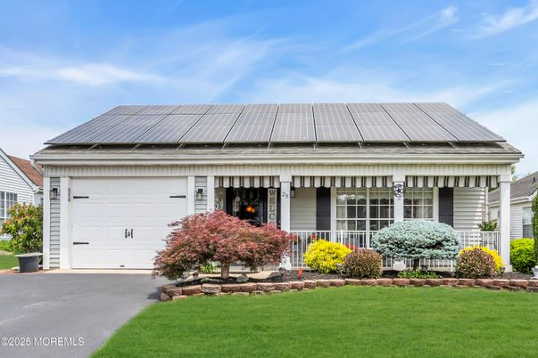 Attached, Exterior, Facade, Solar Panels, Ranch