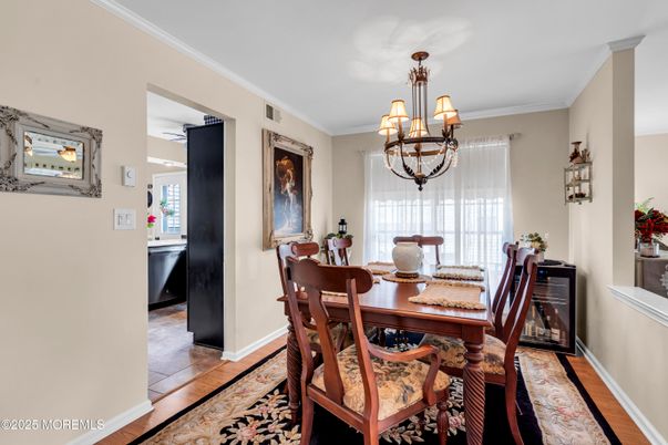 Chandelier, Dining room, Interior, Wood Texture Flooring