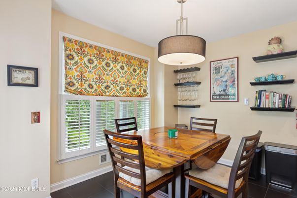 Dining room, Interior