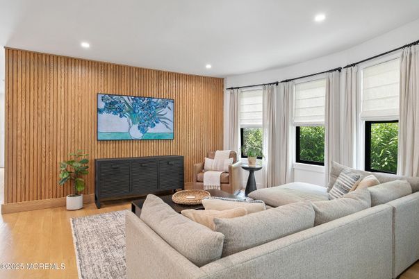 Interior, Living room, Recessed Lighting, Wood Texture Flooring, Wooden Walls
