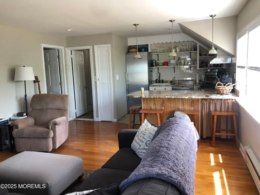 Interior, Living room, Pendant Lights, Wood Texture Flooring