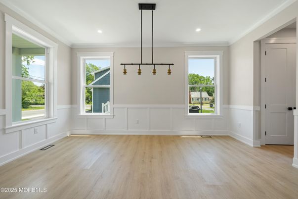 Empty room, Interior, Pendant Lights, Recessed Lighting, Wood Texture Flooring