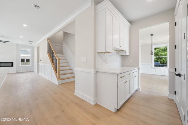 Fireplace, Interior, Kitchen, Recessed Lighting, Wood Texture Flooring