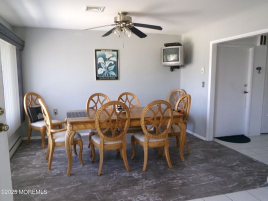 Dining room, Interior