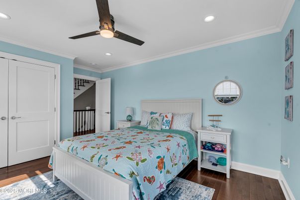 Bedroom, Interior, Recessed Lighting, Wood Texture Flooring