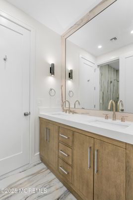 Bathroom, Dual Sink Vanities, Interior, Marble, Recessed Lighting