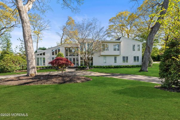 Backyard, Exterior, Facade, Farmhouse