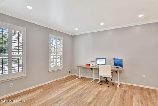 Home Office, Interior, Recessed Lighting, Wood Texture Flooring