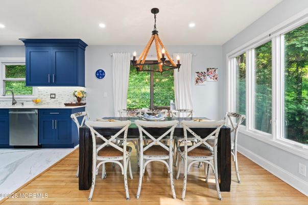 Dining room, Interior, Kitchen, Pendant Lights, Recessed Lighting, Wood Texture Flooring