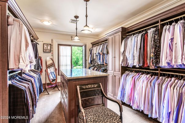 Interior, Pendant Lights, Walk-in Closets