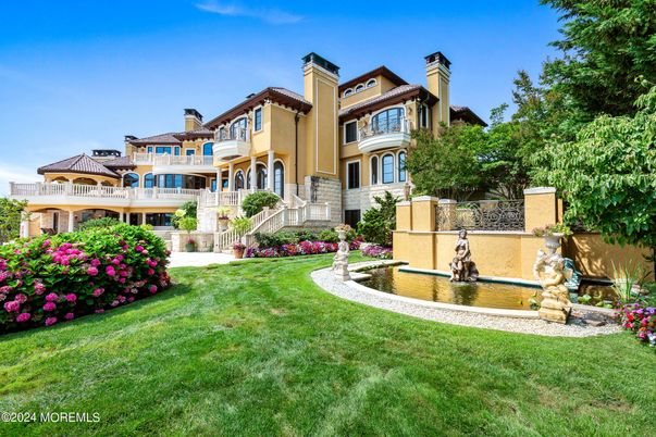 Backyard, Exterior, Facade, Mediterranean