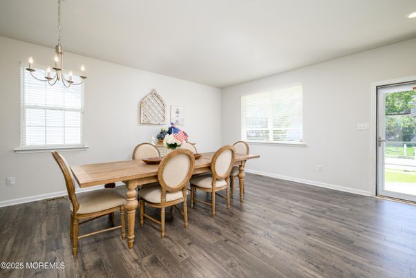 Chandelier, Dining room, Interior, Recessed Lighting, Wood Texture Flooring