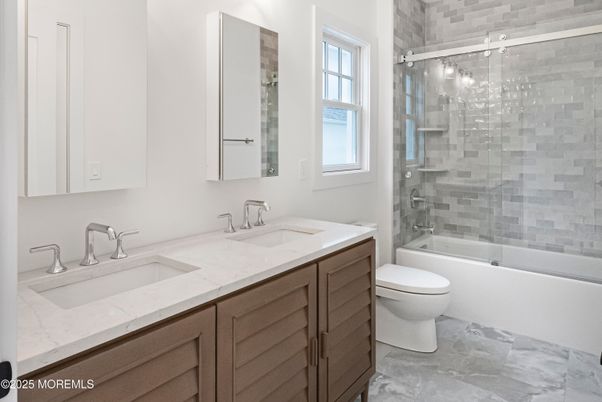 Bathroom, Dual Sink Vanities, Glass Shower, Interior