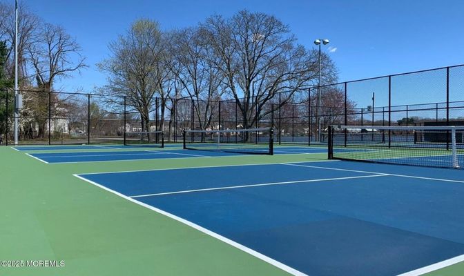 Exterior, Tennis Courts