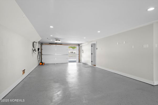 Garage, Interior, Recessed Lighting