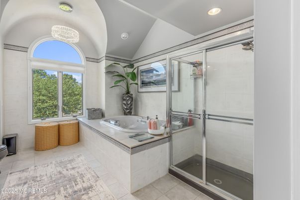 Bathroom, Glass Shower, Interior, Pendant Lights, Recessed Lighting