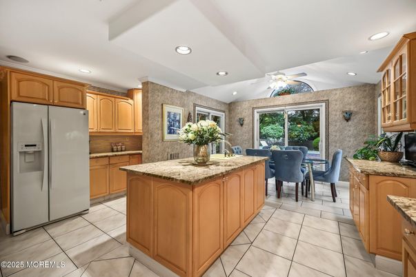 Dining room, Interior, Kitchen, Recessed Lighting, Stone Walls