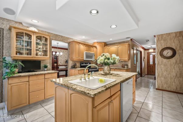 Interior, Kitchen, Pendant Lights, Recessed Lighting