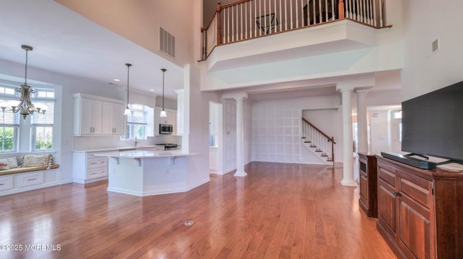 Interior, Kitchen, Pendant Lights, Recessed Lighting, Wood Texture Flooring
