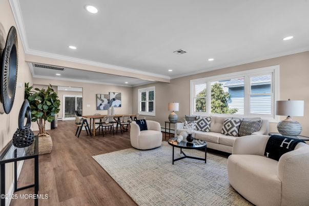 Dining room, Interior, Living room, Recessed Lighting, Wood Texture Flooring