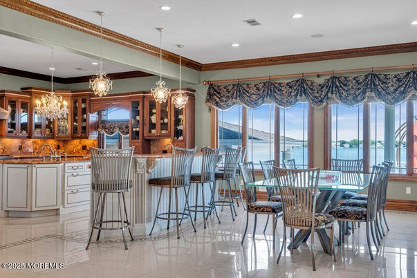 Chandelier, Dining room, Interior, Pendant Lights, Recessed Lighting, Water