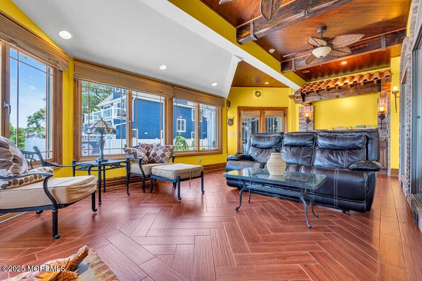 Interior, Living room, Recessed Lighting, Wooden Ceilings, Wood Texture Flooring