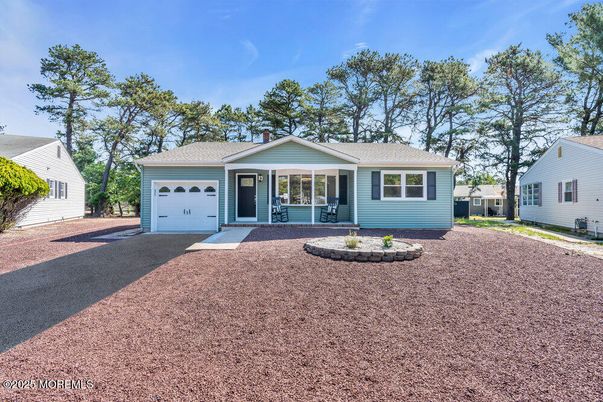 Attached, Backyard, Exterior, Facade, Ranch