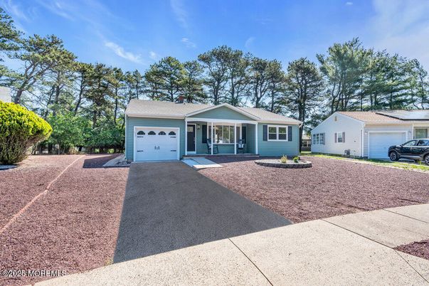 Attached, Backyard, Exterior, Facade, Ranch