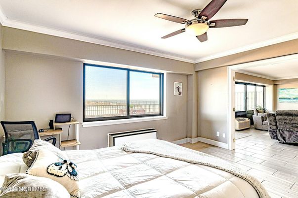 Bedroom, Interior, Water, Wood Texture Flooring