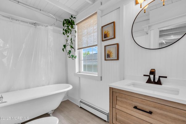 Bathroom, Free Standing Baths, Interior, Wood Texture Flooring