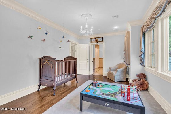 Chandelier, Interior, Recessed Lighting, Wood Texture Flooring