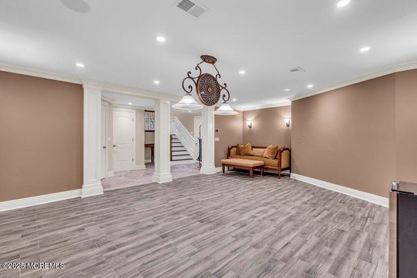 Interior, Recessed Lighting, Wood Texture Flooring