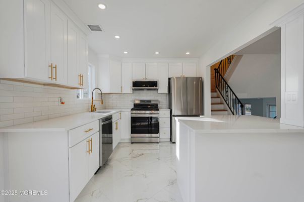 Interior, Kitchen, Marble, Recessed Lighting, Stainless Steel Appliances