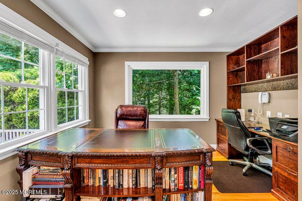 Home Office, Interior, Recessed Lighting, Wood Texture Flooring