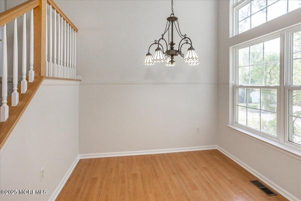 Chandelier, Empty room, Interior, Pendant Lights, Wood Texture Flooring